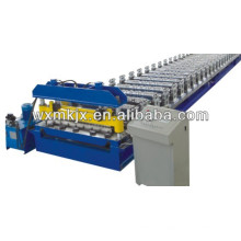 Colored steel arc panel roll forming machine